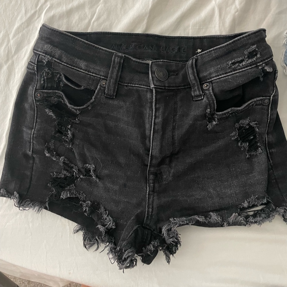 American eagle jean shorts.
